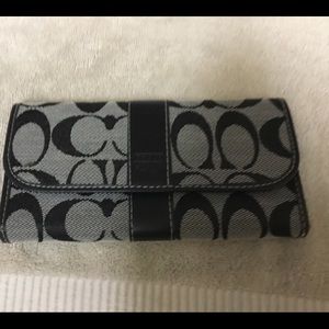 No fashionable wallet